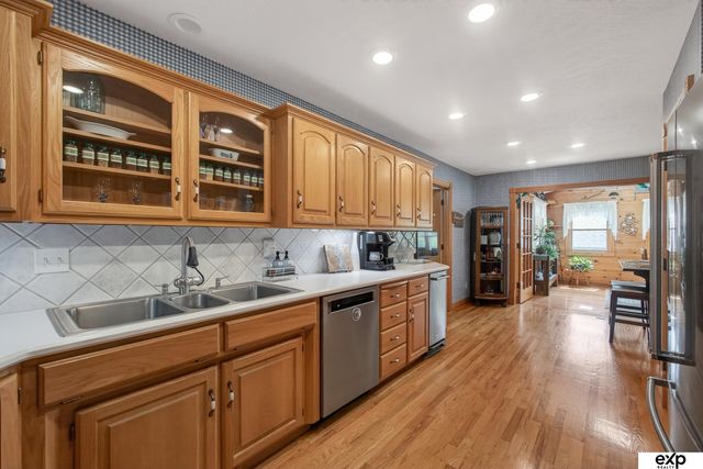 5732 S 185th Street, Omaha, NE 68135