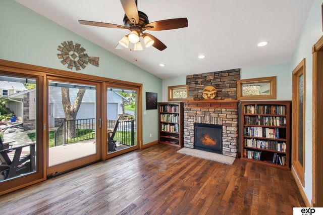 5732 S 185th Street, Omaha, NE 68135