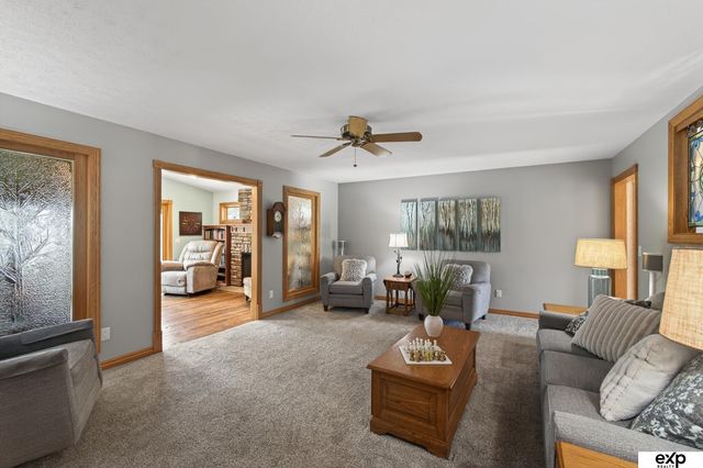 5732 S 185th Street, Omaha, NE 68135