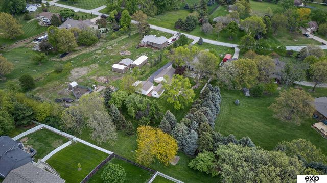 5732 S 185th Street, Omaha, NE 68135