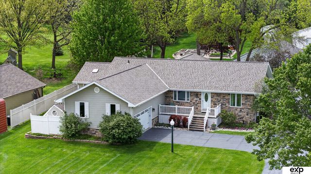 5732 S 185th Street, Omaha, NE 68135