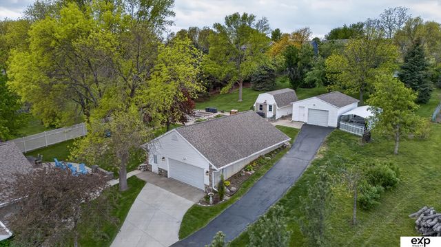 5732 S 185th Street, Omaha, NE 68135