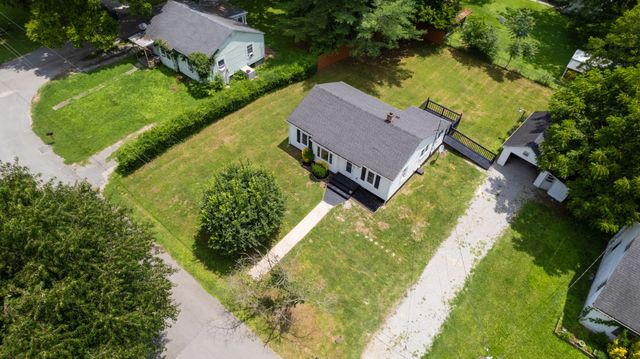 424 Laura Ave, Winchester, TN 37398