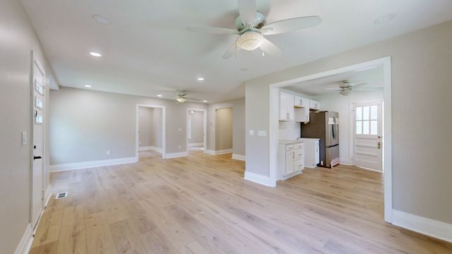 424 Laura Ave, Winchester, TN 37398