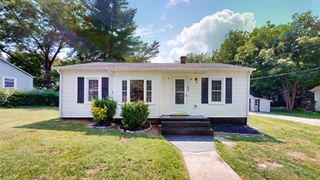 424 Laura Ave, Winchester, TN 37398