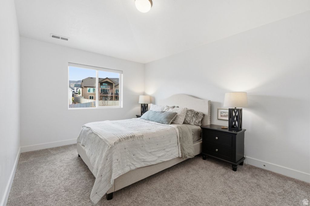Image 30 of property listing at 1355 E ROLLING HILLS DR, Heber City, UT 84032