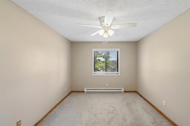1831 Fuller Road 13, West Des Moines, IA 50265