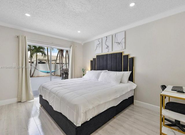 14855 SW 174th St, Miami, FL 33187