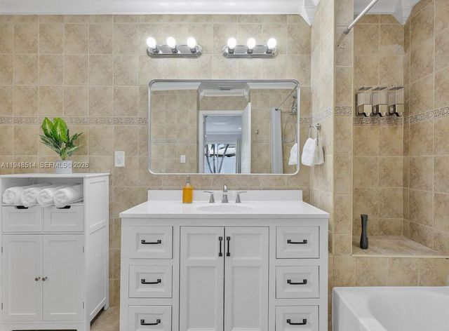 14855 SW 174th St, Miami, FL 33187