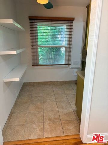 1011 Pearl Street A, Santa Monica, CA 90405