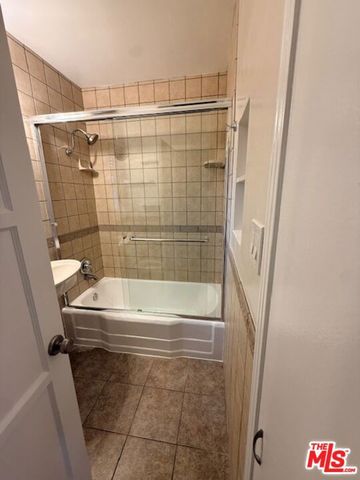 1011 Pearl Street A, Santa Monica, CA 90405