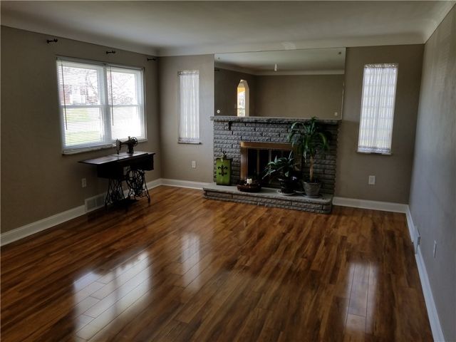 104 Queen Drive, Monroeville, PA 15146