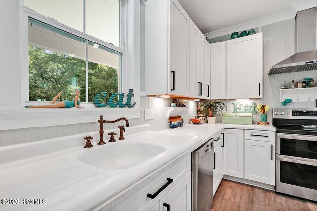 416 Lockwood Folly Road SE, Bolivia, NC 28422