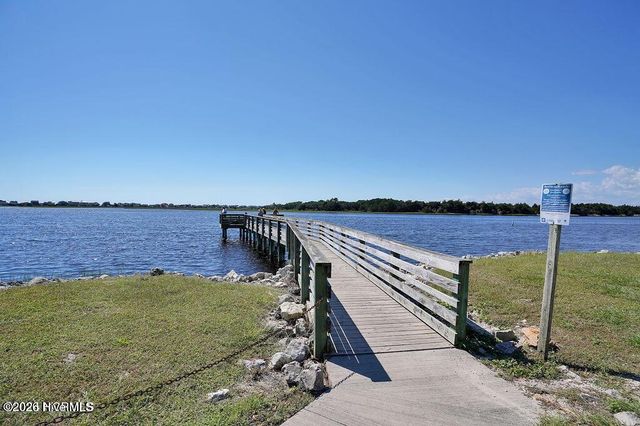 416 Lockwood Folly Road SE, Bolivia, NC 28422