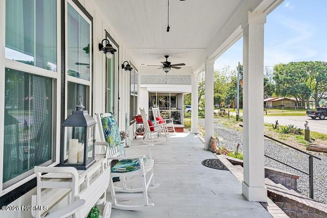 416 Lockwood Folly Road SE, Bolivia, NC 28422