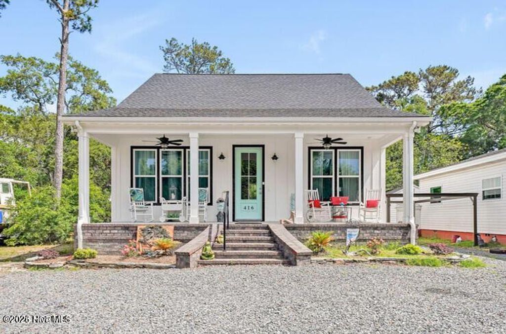 416 Lockwood Folly Road SE, Bolivia, NC 28422