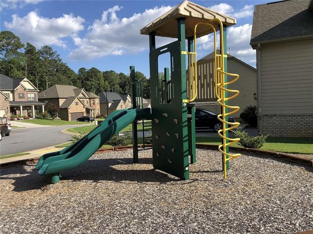 1750 Dahlia Drive, Cumming, GA 30040