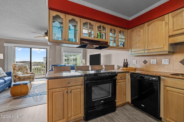 9201 Coast Guard Road D204, Emerald Isle, NC 28594