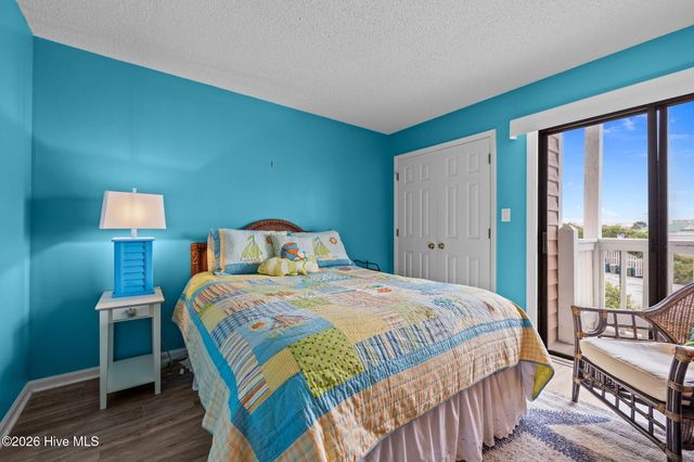 9201 Coast Guard Road D204, Emerald Isle, NC 28594