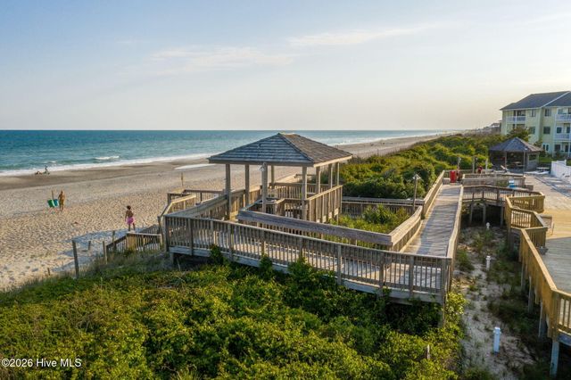 9201 Coast Guard Road D204, Emerald Isle, NC 28594