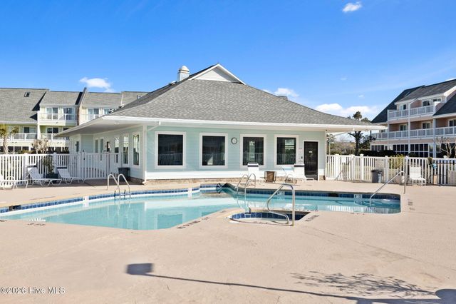 9201 Coast Guard Road D204, Emerald Isle, NC 28594