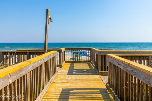 9201 Coast Guard Road D204, Emerald Isle, NC 28594