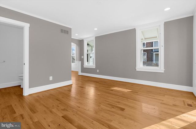 105 HIGH ST, Chestertown, MD 21620