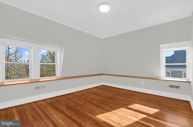 105 HIGH ST, Chestertown, MD 21620