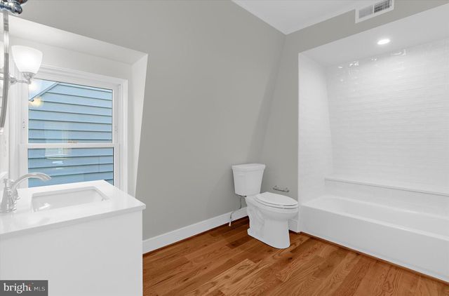 105 HIGH ST, Chestertown, MD 21620