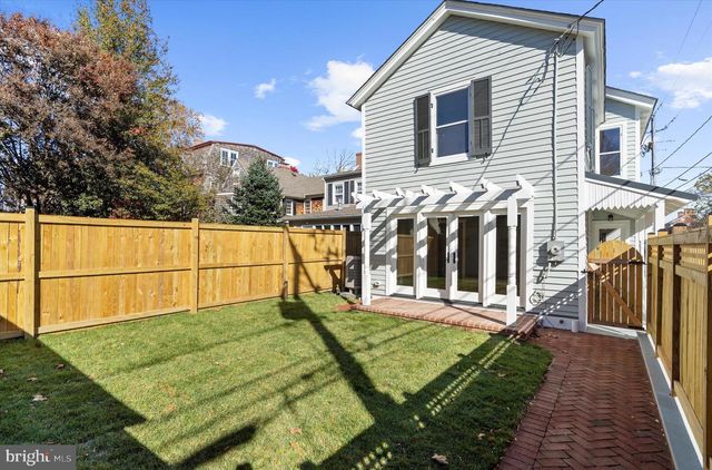 105 HIGH ST, Chestertown, MD 21620