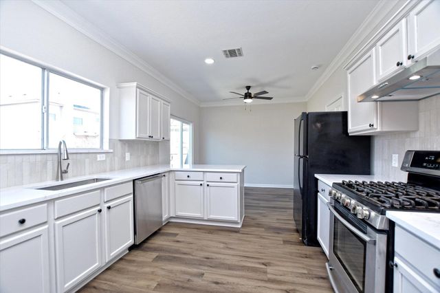 1004 Terra ST, Round Rock, TX 78665