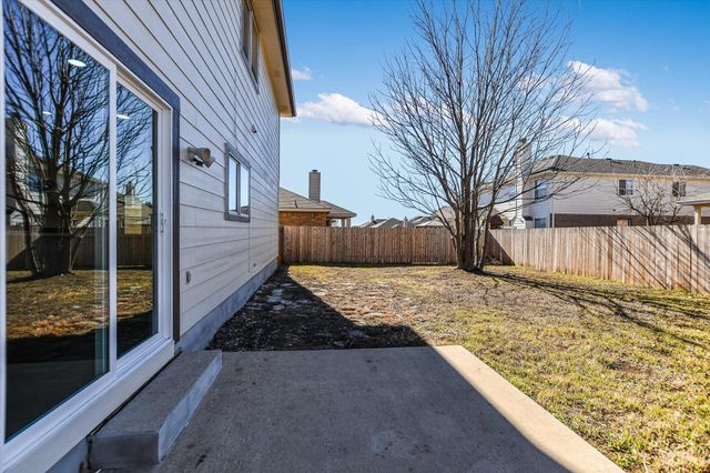 1004 Terra ST, Round Rock, TX 78665