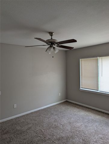 4804 Trail Lake Drive, Fort Worth, TX 76133