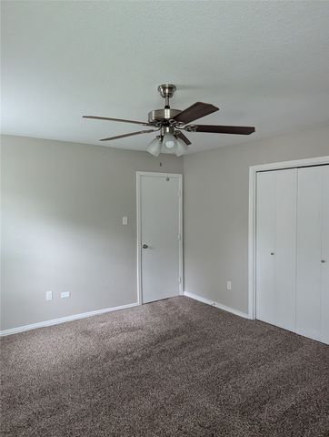 4804 Trail Lake Drive, Fort Worth, TX 76133