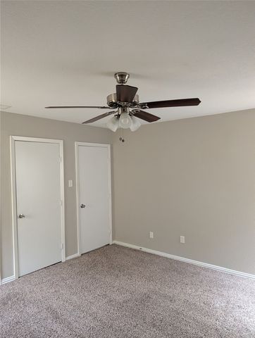 4804 Trail Lake Drive, Fort Worth, TX 76133