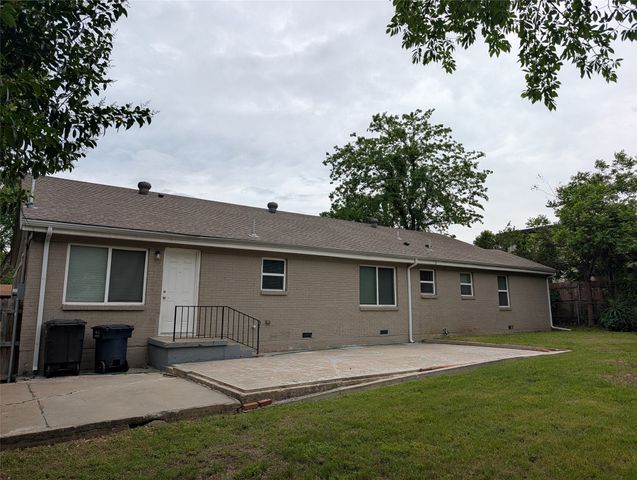 4804 Trail Lake Drive, Fort Worth, TX 76133