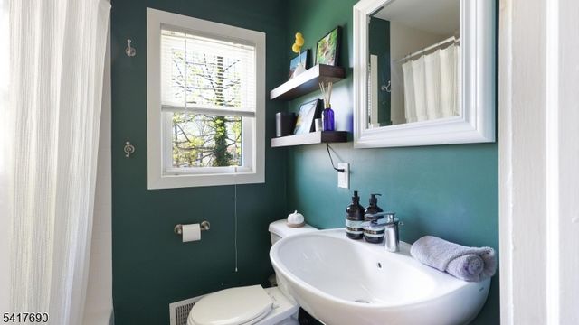 20 John St, Cranford Twp., NJ 07016