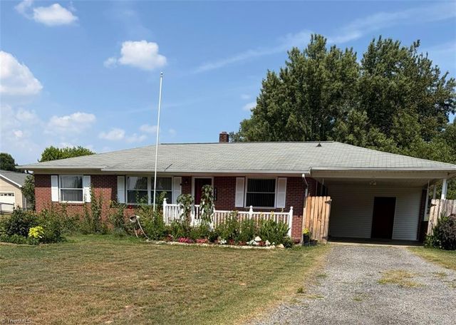 4358 Gumtree Road, Winston-salem, NC 27107