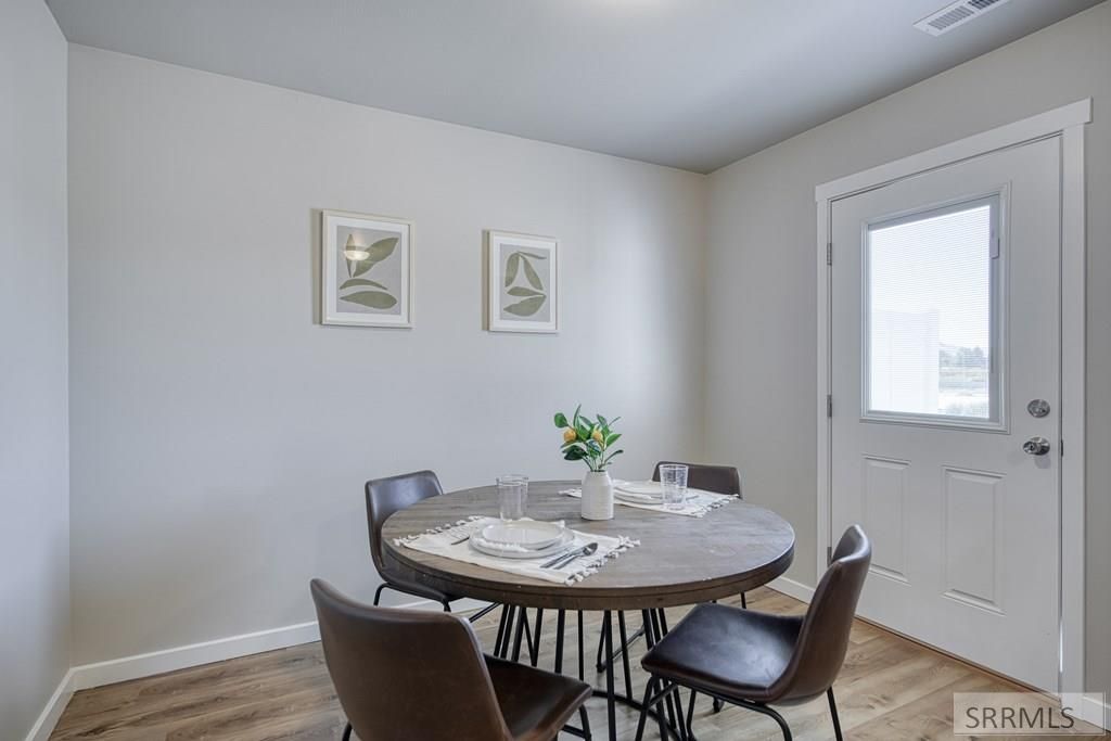 Image 12 of property listing at 2015 Lawrence Lane # 601, Blackfoot, ID 83221