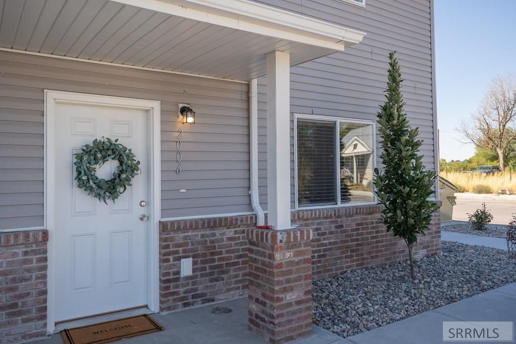 Image 2 of property listing at 2015 Lawrence Lane # 601, Blackfoot, ID 83221