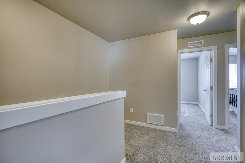 Image 21 of property listing at 2015 Lawrence Lane # 601, Blackfoot, ID 83221