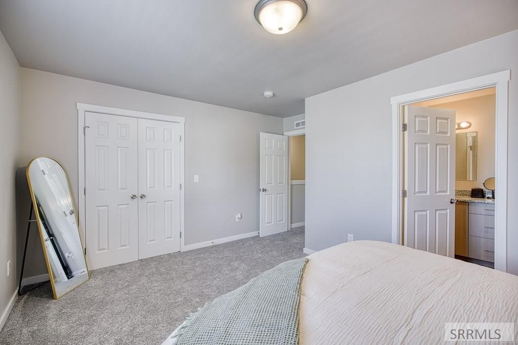 Image 34 of property listing at 2015 Lawrence Lane # 601, Blackfoot, ID 83221