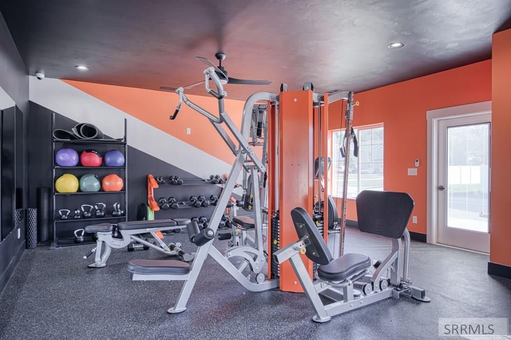 Image 54 of property listing at 2015 Lawrence Lane # 601, Blackfoot, ID 83221