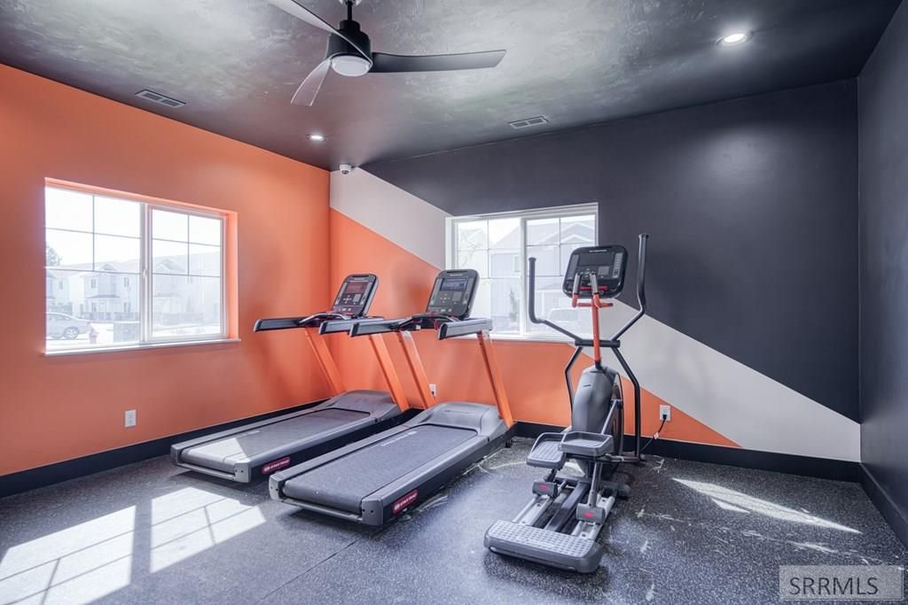 Image 55 of property listing at 2015 Lawrence Lane # 601, Blackfoot, ID 83221