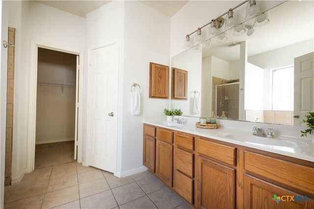 2057 Dove Crossing Drive, New Braunfels, TX 78130