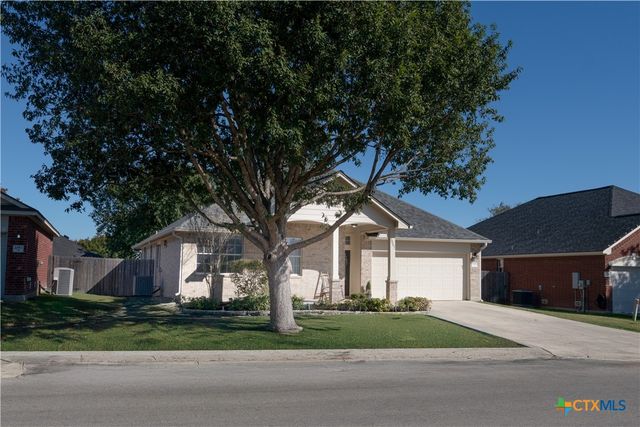 2057 Dove Crossing Drive, New Braunfels, TX 78130