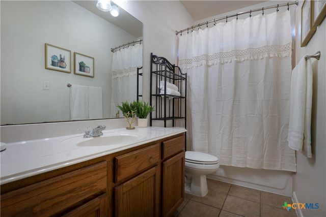 2057 Dove Crossing Drive, New Braunfels, TX 78130