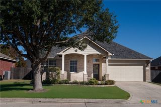 2057 Dove Crossing Drive, New Braunfels, TX 78130