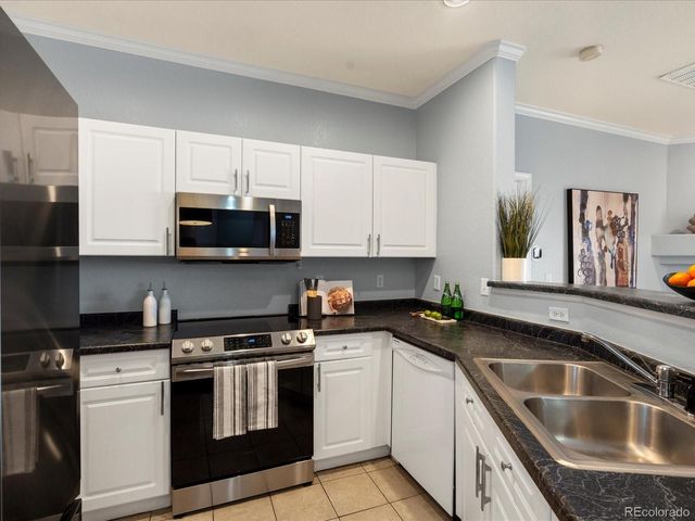 7498 S Alkire Street 202, Littleton, CO 80127