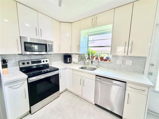 1722 Mayo St 105, Hollywood, FL 33020